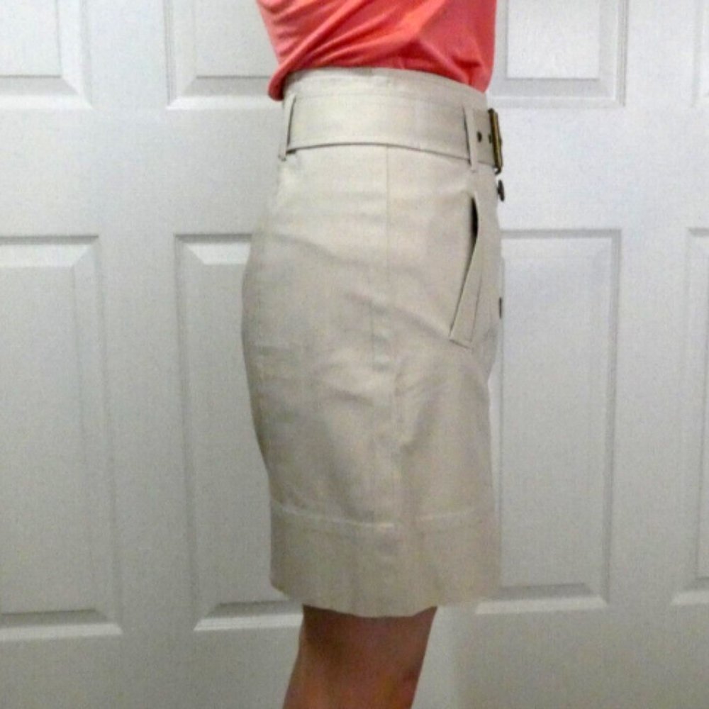 Tan Wrap Skirt, bebe, Fitted, Work School Casual, Buttons Pockets Womens size 4 - Picture 5 of 13